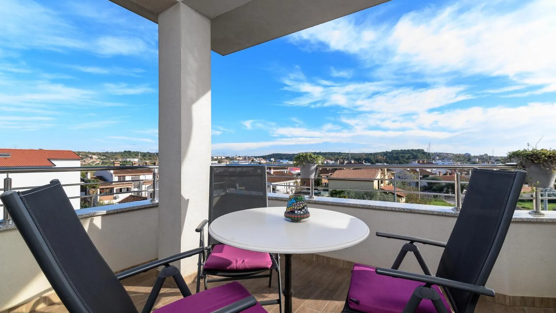 Family Friendly Apartments With A Swimming Pool Pula - 23595 Croatia